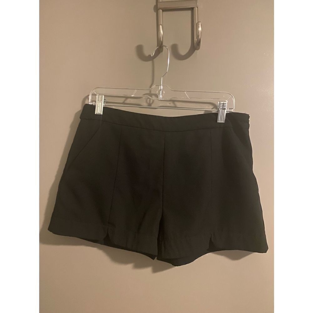 Altar’d State Women’s Black Statement Shorts Size Large NWOT
